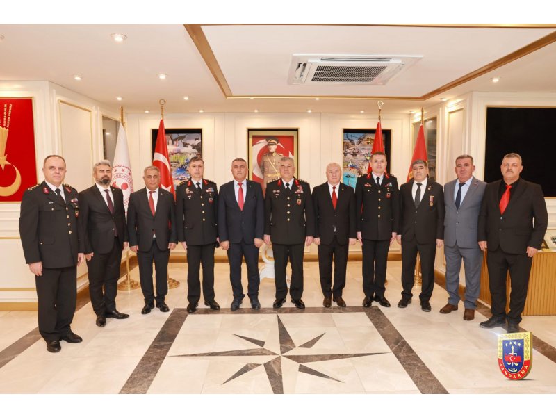 J.Gn.K. Orgeneral Sayın Ali ÇARDAKÇI Paşamızı Ziyaretimiz.