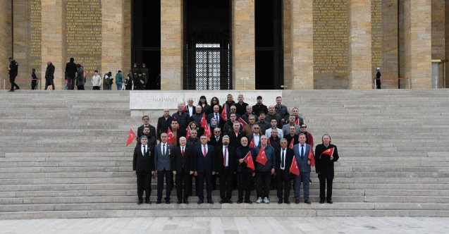 EMUJAD YÖNETİM KURULU VE ÜYELERİMİZ İLE BİRLİKTE ANITKABİR ZİYARETİMİZ. 09.12.2025